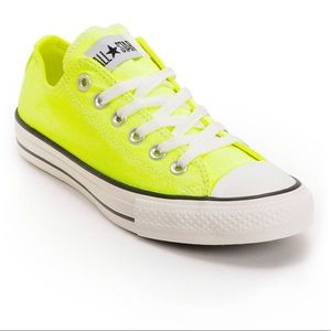 ladies yellow converse